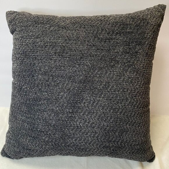Dark Gray Textured Chenille Square Accent Throw Pillow 18" x 18" NWOT - Picture 1 of 4